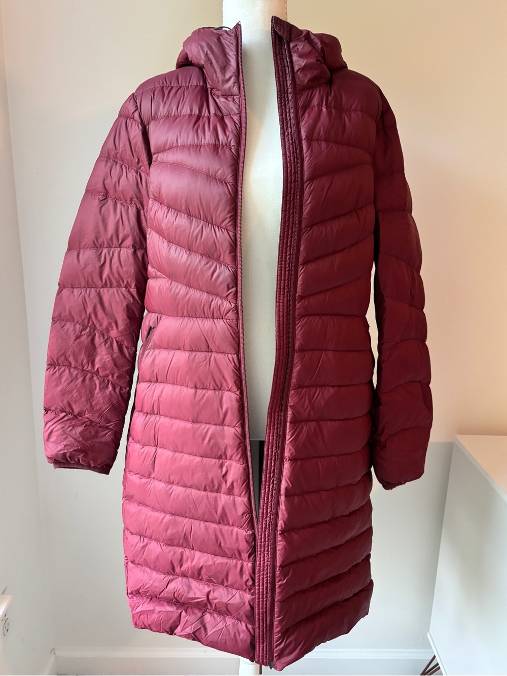 Lands' End Hooded Long Puffer Down Coat in Deep Berry - Medium